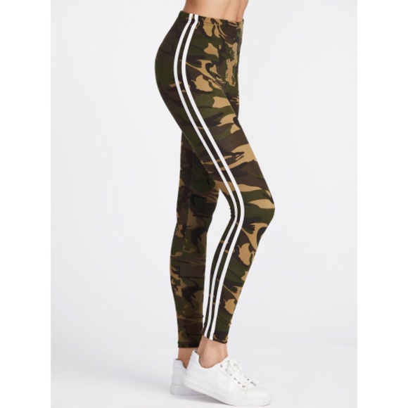 Bundle Only! Camo Leggings - Picture 4 of 4